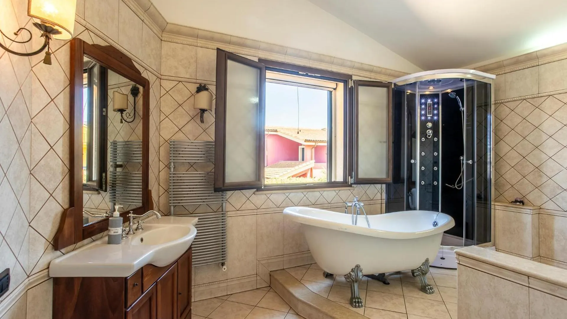 4 Bedroom Awesome Home In Бруколи Дом отдыха